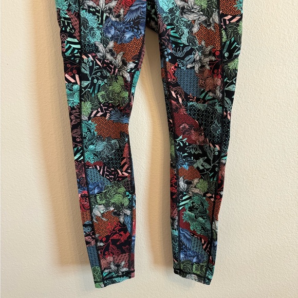 Lululemon Speed Up Tight Full On Luxtreme 28” Pants Leggings - Picture 6 of 16